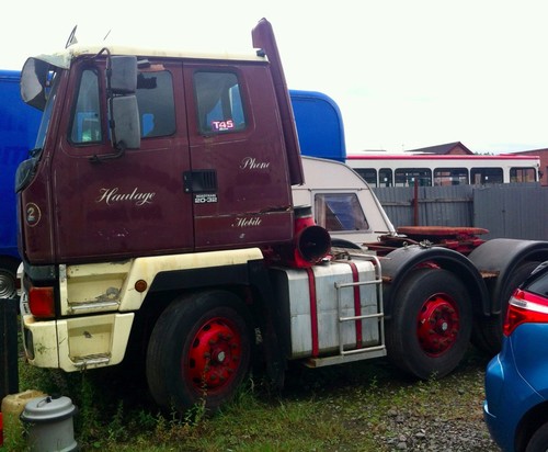 LEYLAND Scammell ROADTRAIN 20.32 twin-steer tractor unit for restoration - Picture 2 of 4