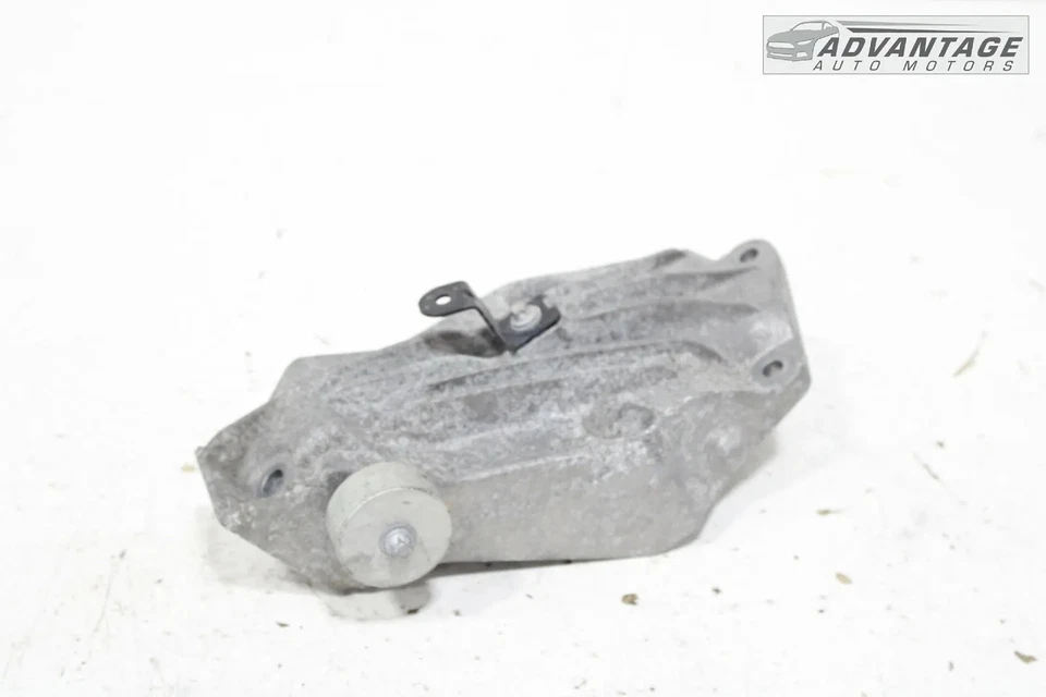 BMW 740I XDRIVE G12 2017-22 3,0 L motor lado izquierdo soporte soporte 84 k OEM Foto 2 de 4