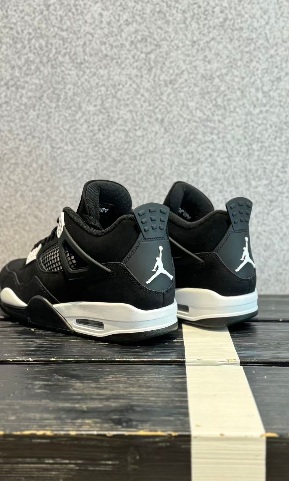 Jordan Air Jordan 4 Retro "White Thunder" Men's