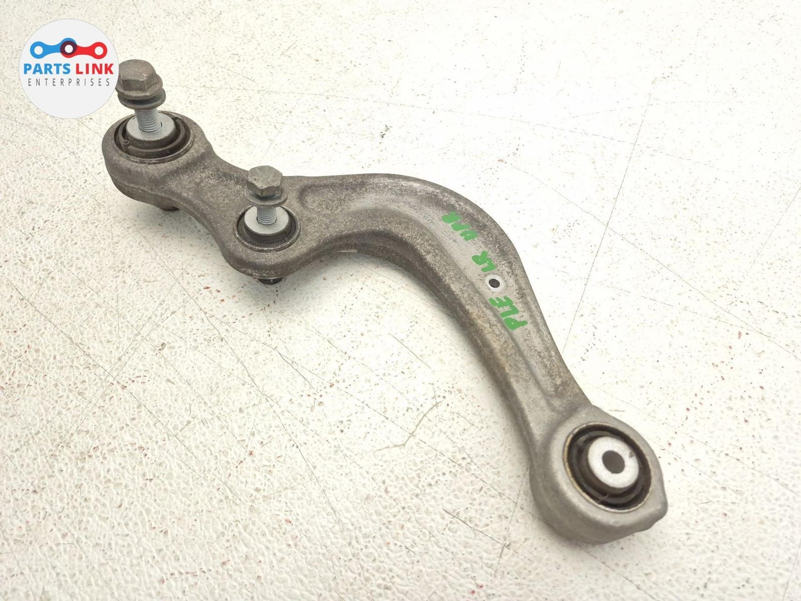 Bentley Bentayga 2016-2020 REAR+LEFT+UPPER Control arm