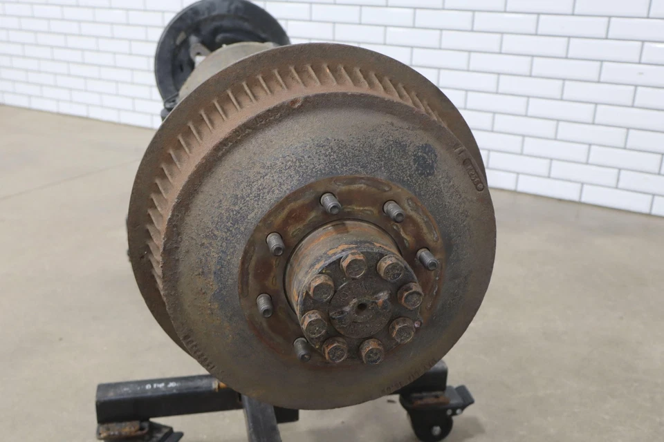 92-99 Chevy GMC Suburban 2500 4.10 Ratio GT5 Rear Axle Assembly OEM Lot Tested - Image 2 of 4