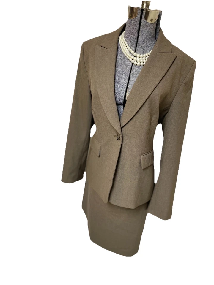 Tahari ASL Falda Traje Talla 14 Chaqueta 16 Falda Conjunto de Dos Piezas Marrón Claro Bolsillos Foto 4 de 4