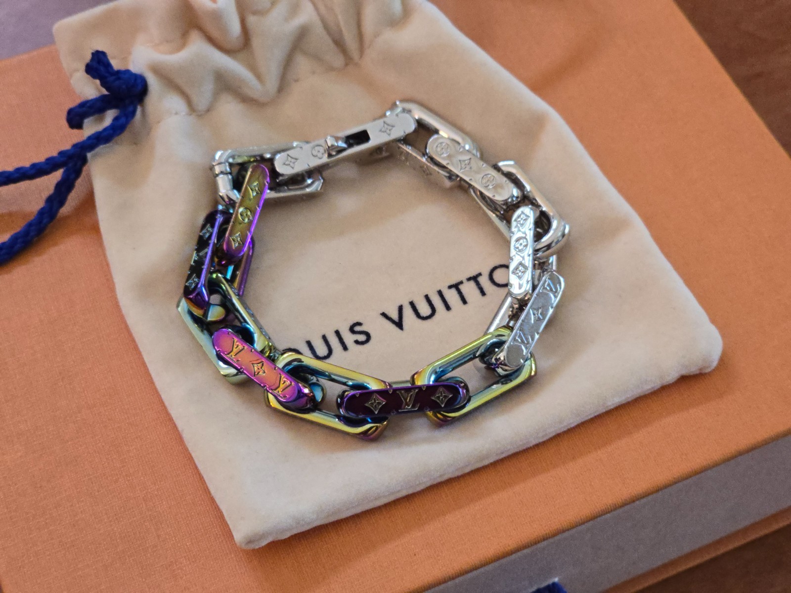 LOUIS VUITTON MONOGRAM CUBA CHAIN RAINBOW BRACELET M69467 UNISEX - SIZE M - NEW! image 3