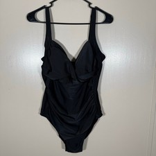 Women's Caribbean Sand Black One Piece Swimsuit Size 16