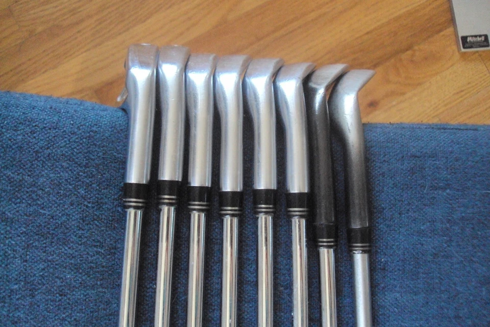 KZG Forged ME-1 irons 5-PW Dynamic Gold S300 stiff steel std length & XRS GW/SW. - Image 3 of 4