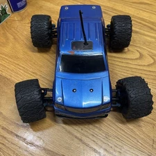 *ultra rare chassis*Team Associated Rc18 Mt Rc Car