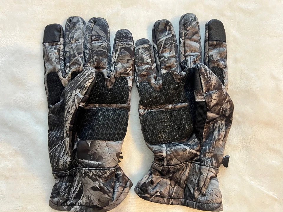 Men's Hunter Stock Camoflauge Gloves Size M - Image 2 of 3