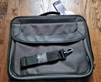 Targus Black Padded Laptop Bag Briefcase Carry case ~ New & unused but no tag