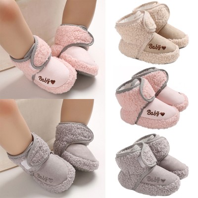 newborn shoe size