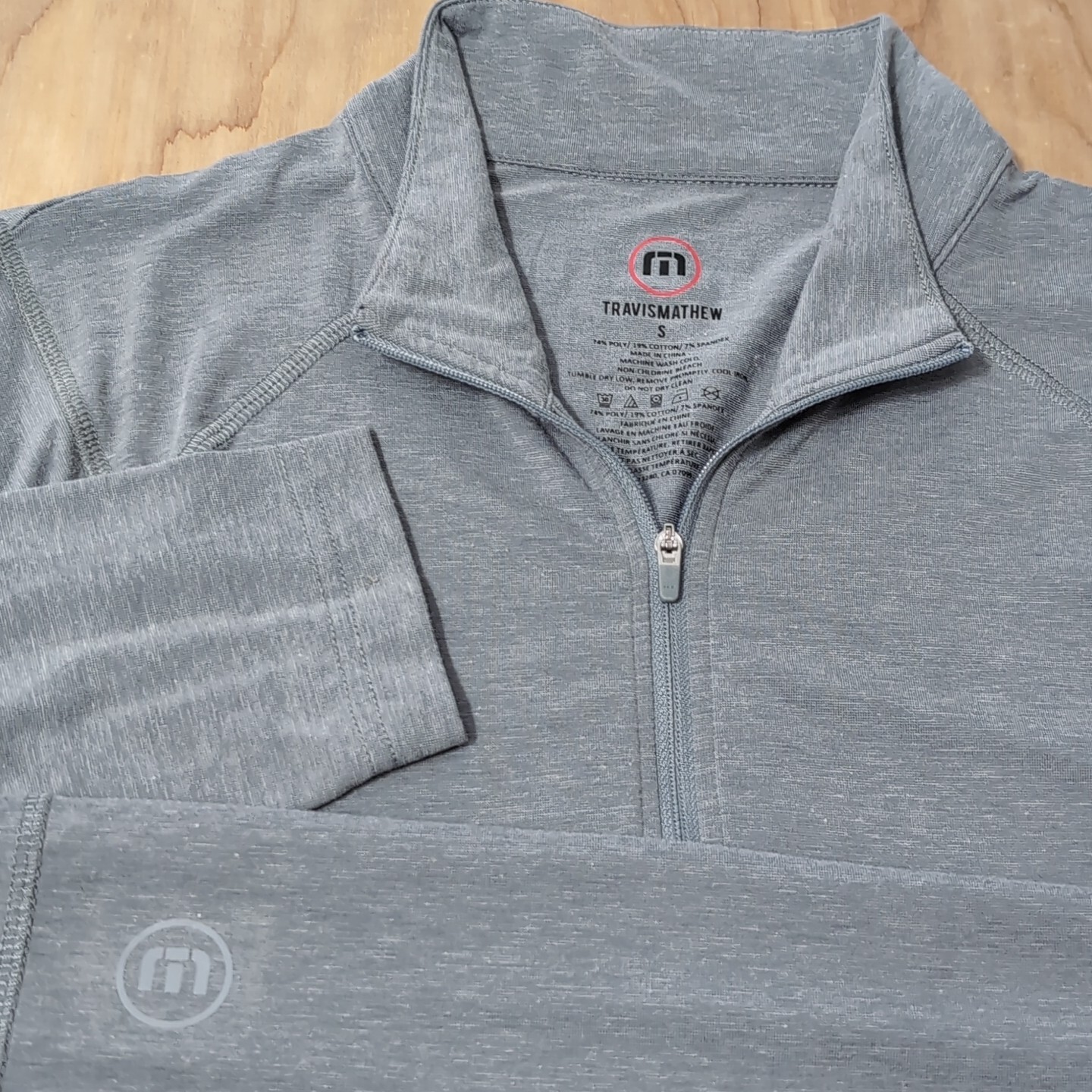 Travis Mathew Yanks Long Sleeve Golf Pullover Shirt Men's Sm 1/2 Zip New Thin