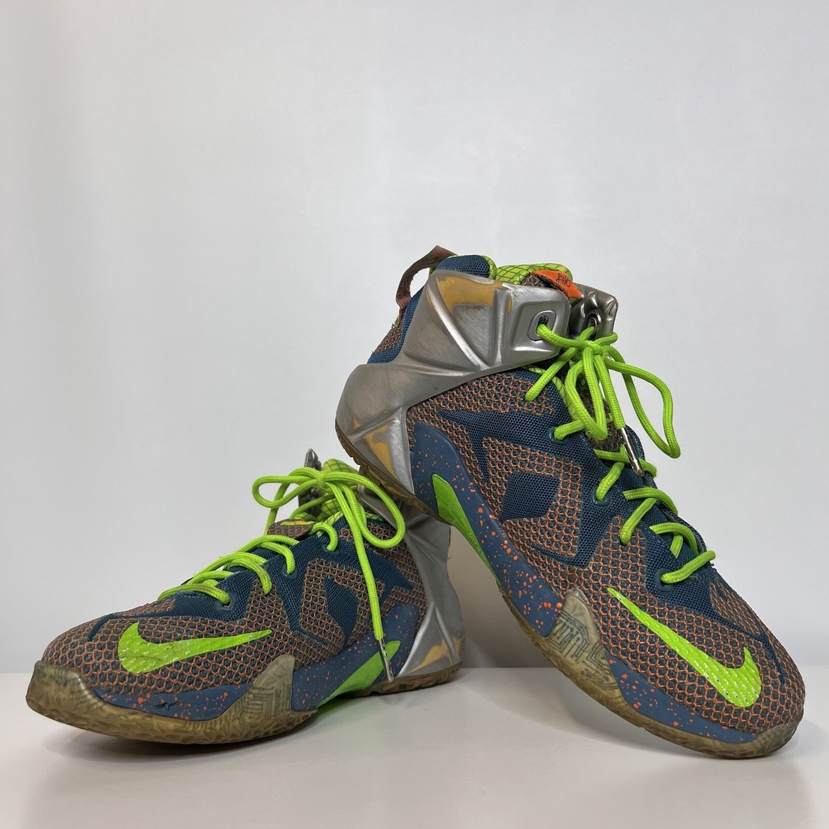 Nike LeBron XVIII size 12 メンズ Nike LeBron XVIII 18 GS Black Crimson Volt Shoes CW2760-009