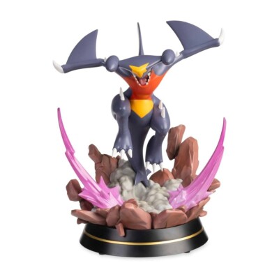POKEMON CENTER TCG | GARCHOMP WÜTENDE FIGUR VON ERSTEN 4 FIGUREN SPIELZEUG 151 NINTENDO