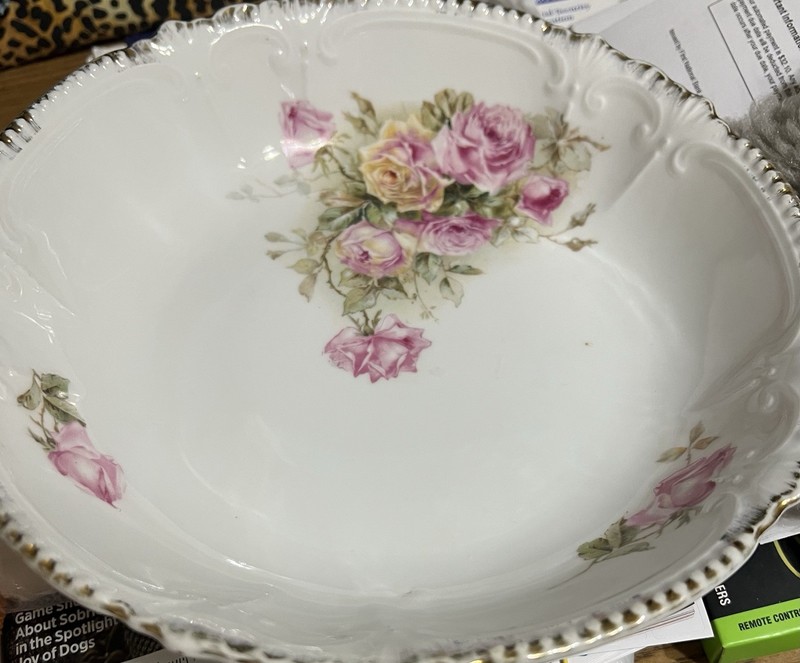 VINTAGE HAND-PAINTED BAVARIAN BOWL 