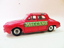 DINKY 268 'RENAULT DAUPHINE MINI CAB TAXI'. VINTAGE, ORIGINAL. COMPLETE.