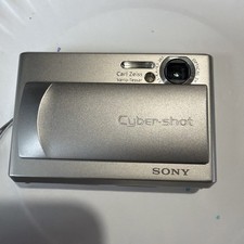 Sony Cyber-Shot DSC - T1 5.0 Mega Pixels 3x Optical Zoom Compact Digital Camera