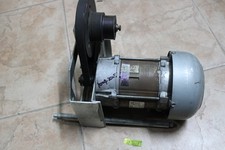 487028121 Electrolux/Wascomat Dryer Motor TD30X30 Used - Tested