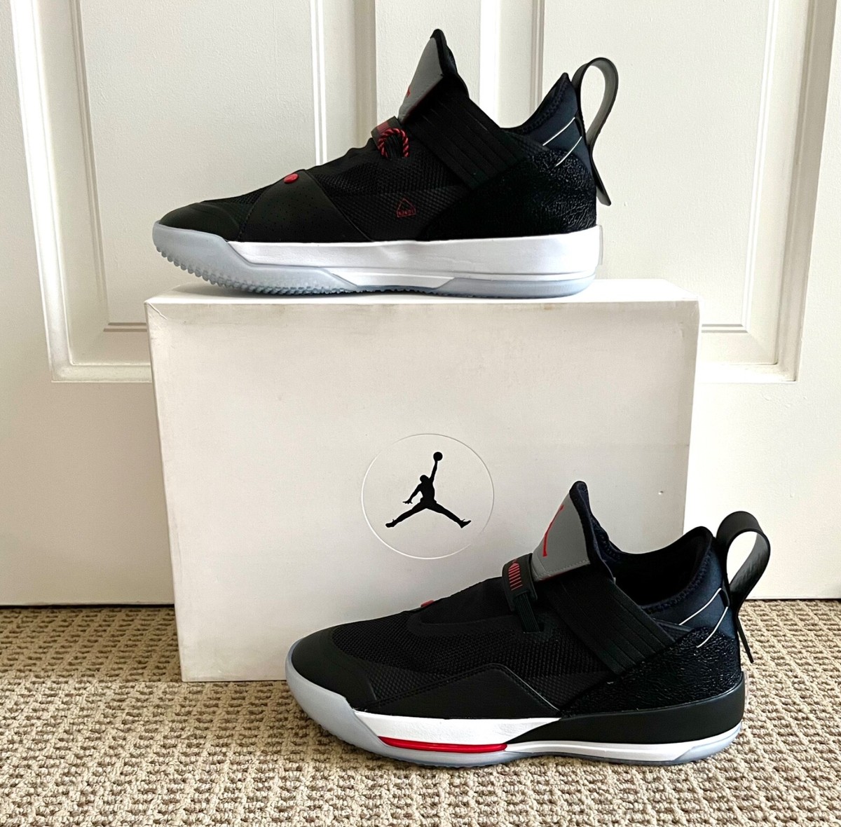 Nike Air Jordan XXXIII 33 SE Black Cement Sneakers CD9560-006 Men\'s Size 10.5 Air Jordan 33 SE Black/Cement - YouTube main image 2