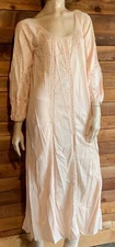 VINTAGE VAL MODE PINK SIZE MEDIUM NYLON NIGHTGOWN   #10655
