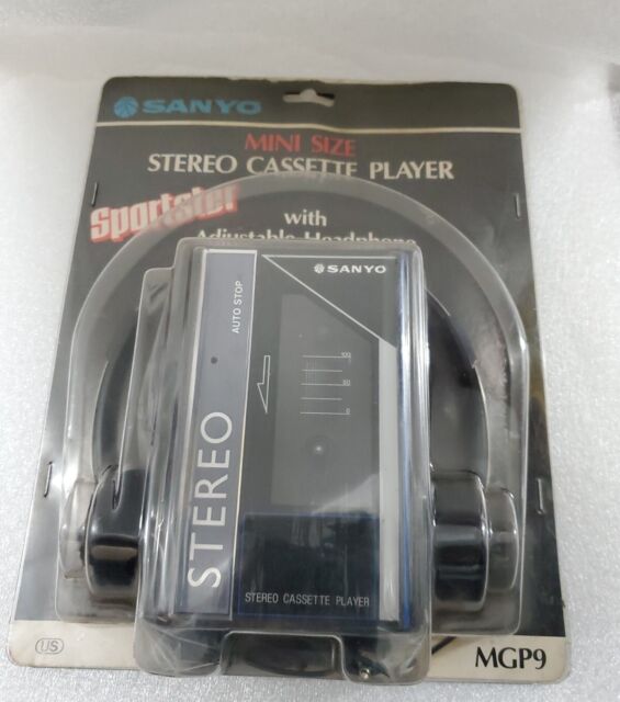 Vintage SANYO MGP9 BLUE.Cassette Player with adj Headphone.1980&#039;S.For Parts Only