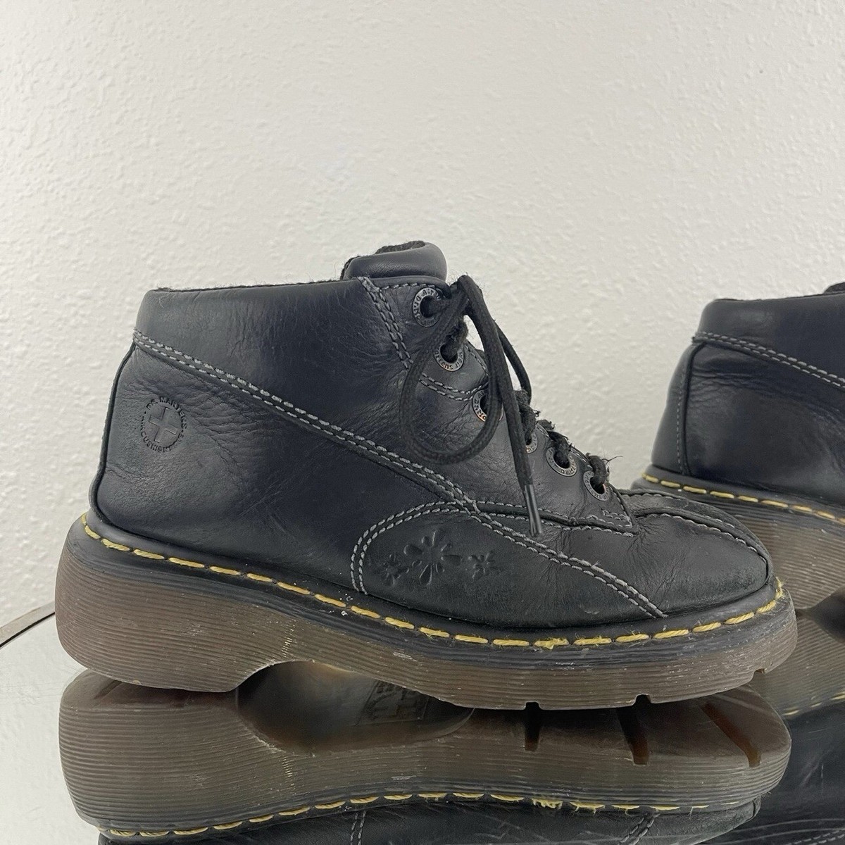 Dr.Martens Mens Y2K 8C47 Chunky Tractor Platform booties shoes sz 11 Men main image 4