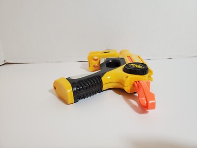 NERF N-Strike Ex3 Nite Finder Yellow Gun Pistol Laser Toy Hasbro