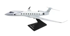 PacMin Gulfstream Aerospace G700 Business Desk Top Display Model 1/72 Airplane