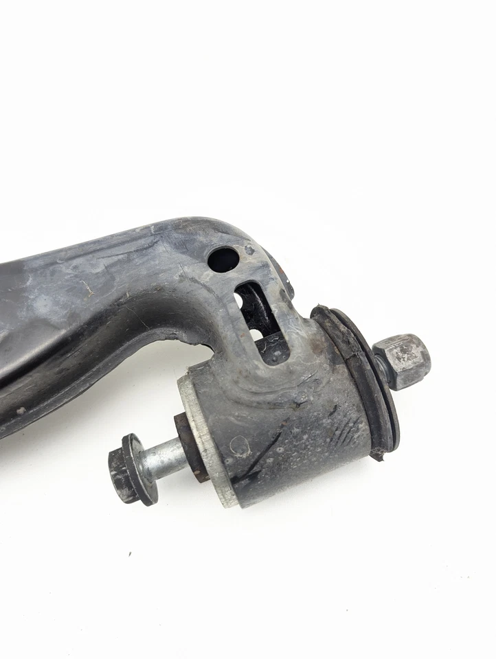 Brazo de control inferior delantero izquierdo mercedes w208 clk320 slk320 97-04 2083301607 Foto 3 de 4