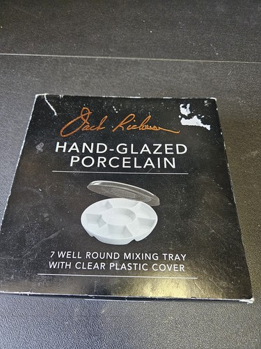 Jack Richeson Hand-Glazed Porcelain Mixing Tray 7 Well With Clear Plastic Lid