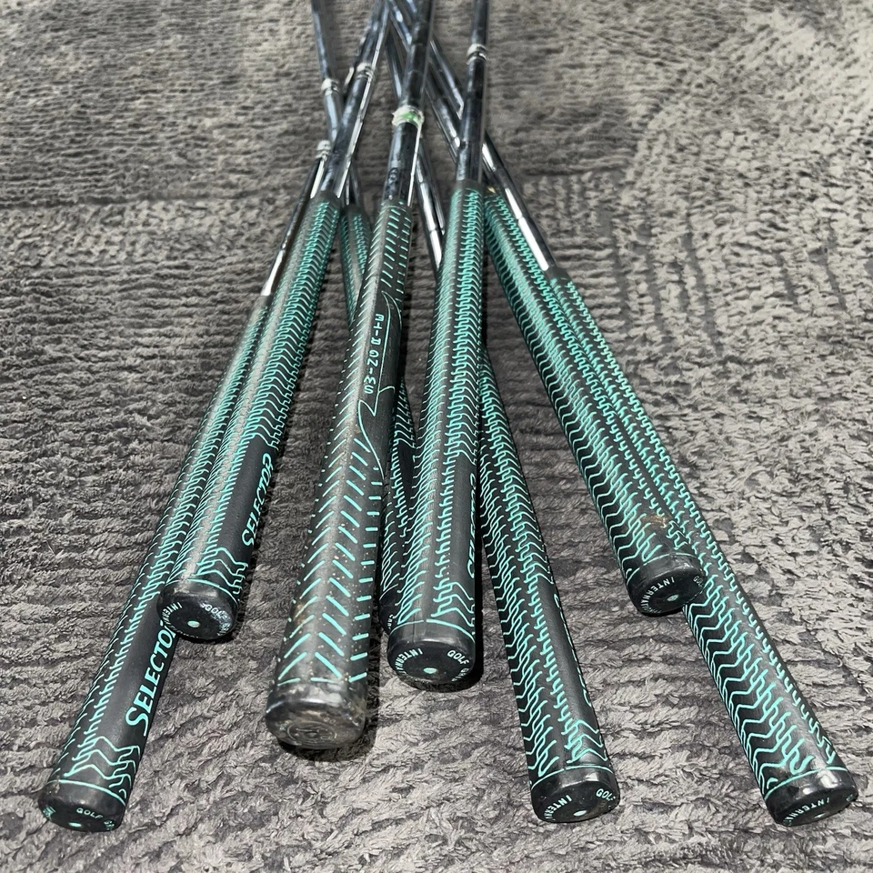 Tour Model Series 3 U-Groove Iron Set 2β9 (8 Clubs) RH Steel Shafts Golf Irons - Image 3 of 4