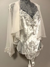 Vintage Victoria's Secret Second Skin Satin Lace Pearl Bridal Pegnoir Set Teddy