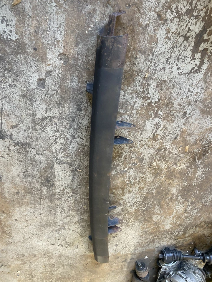 Parachoques delantero Range Rover Classic 1992-95 con boquillas no cromado OEM Foto 2 de 4