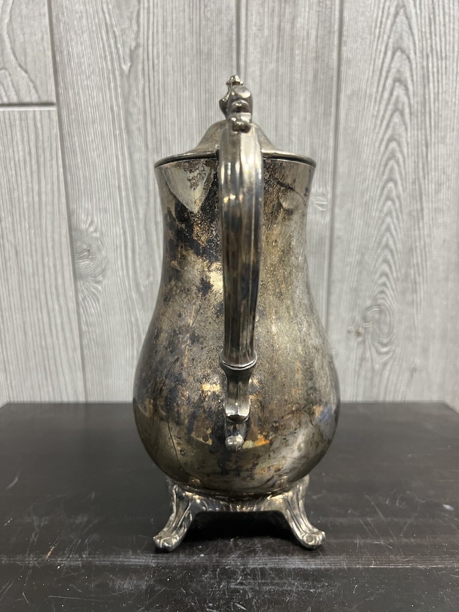 Vintage WM Rogers 800 Silverplated Footed Teapot Coffee Pot w
