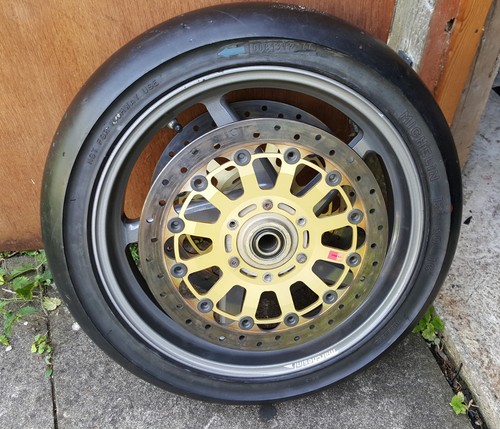 Ducati FACTORY 996 998 RS CORSE 16" Widetrack Marchesini Mag Front Wheel & Discs - Picture 5 of 9