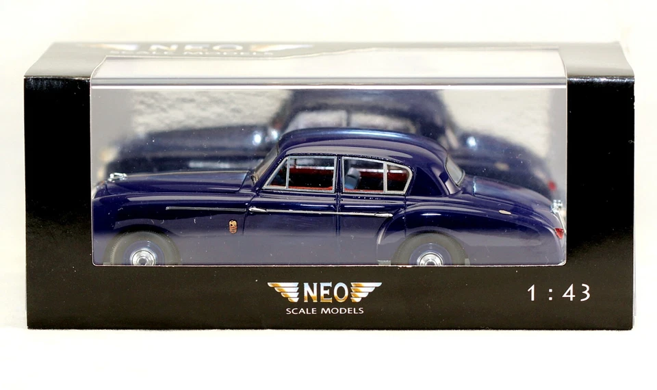 1/43 NEO Scale Models NEO45155 Lagonda 3 Litre 4 door saloon dk blue 1955 NIB - Image 4 of 4