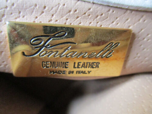 Fontanelli - Soft cream quilted leather handbag with side tassel - Picture 9 of 13