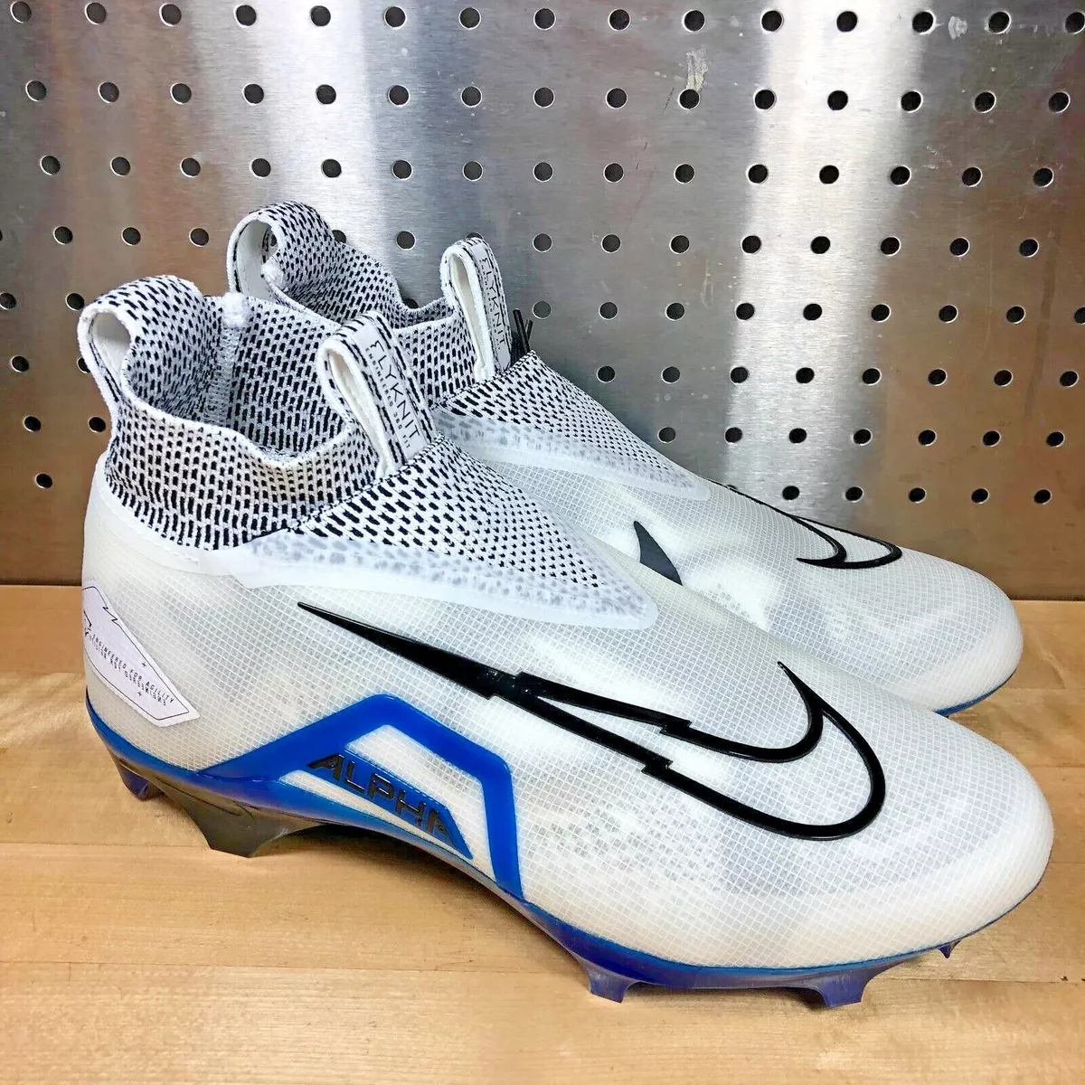 Nike soccer hotsell cleat replacement laces