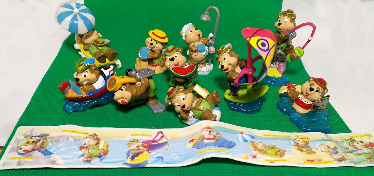 KINDER SURPRISE SUPER Orsetten Bear on Beach Italy 2001 Ferrero