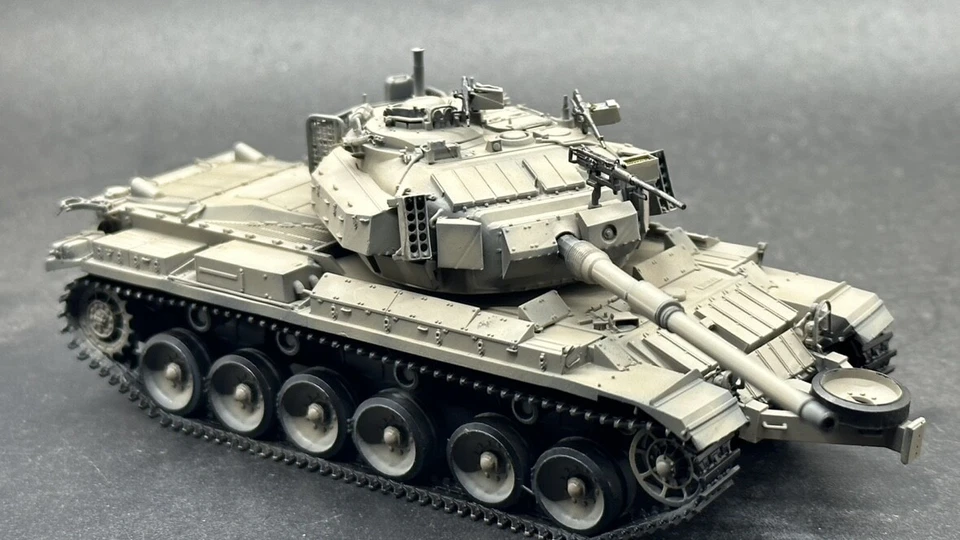 Stock Homemade 1/72 Israeli “Sho't Kal” Main Battle Tank Painted Finished Model - Image 2 of 4