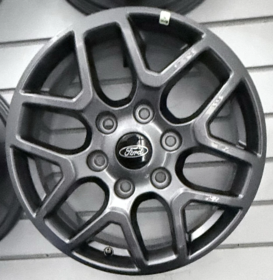 JUEGO DE (4) LLANTAS DE ALEACIÓN GRIS 17" FORD BRONCO 2021-2025 FABRIC OEM 10588 Foto 2 de 4