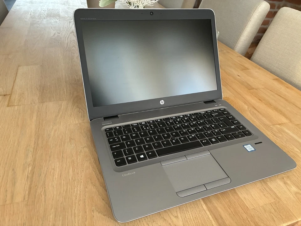 HP EliteBook 840 G3 14 in Laptop i5-6300U 2.40 GHz 8GB 256 GB SSD Windows 10 - Image 4 of 4