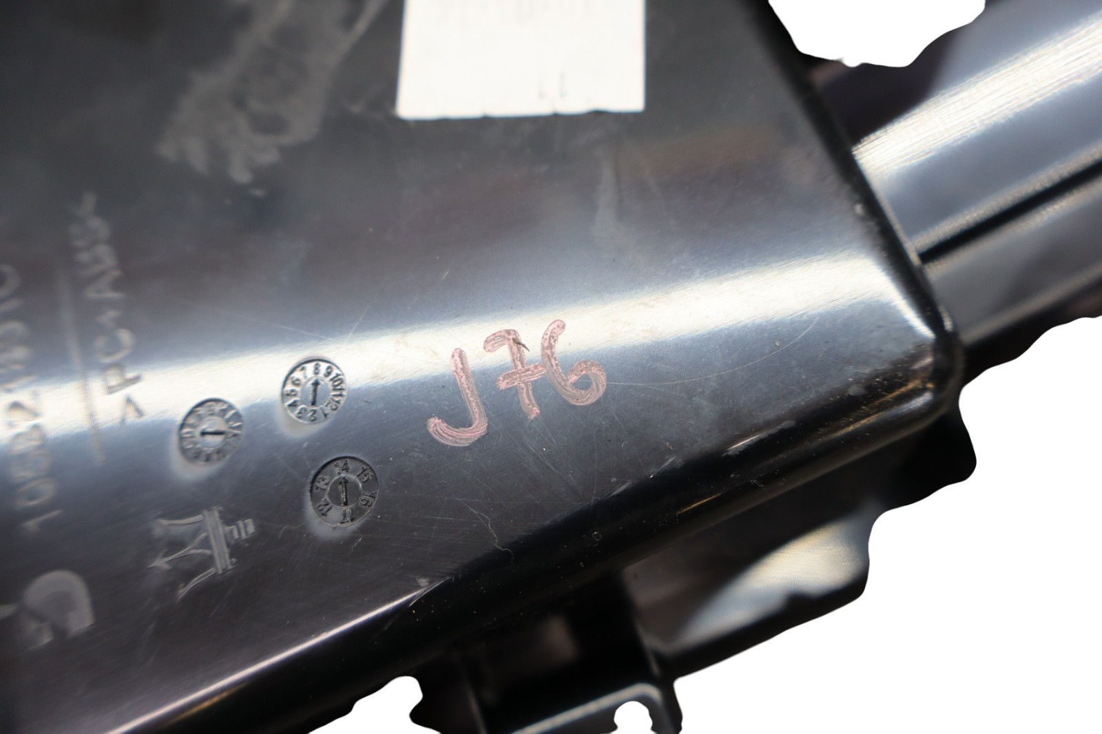 14-22 Maserati Ghibli Left Side Dashboard Storage Compartment 670012669 Oem