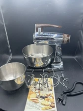 Vintage Sunbeam Deluxe MixMaster Mixer Chrome