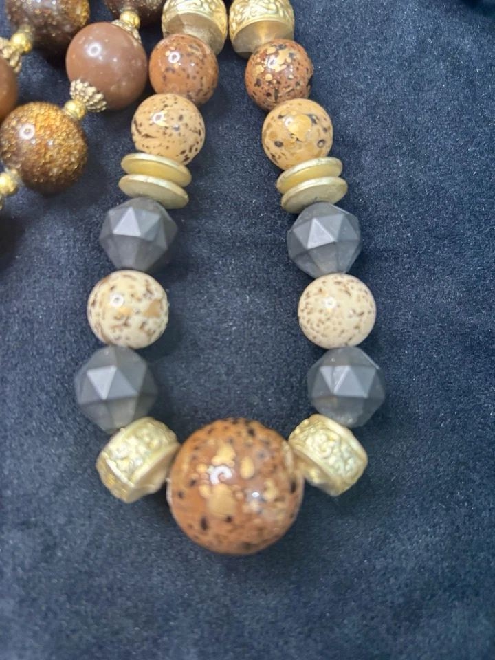 Lote de 5 collares de joyería boho, conjunto de brazalete de madera con incrustaciones vintage, pendiente con clip Foto 2 de 4