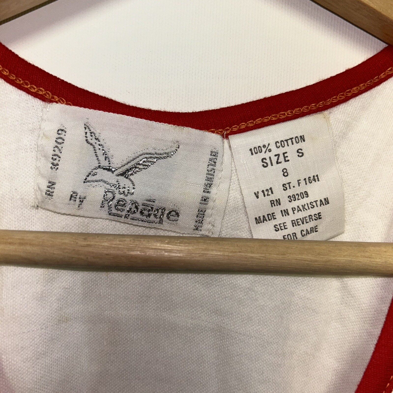 FILA Maglietta vintage anni '80 Guardia Costiera squadra di canottaggio stock morto taglia small