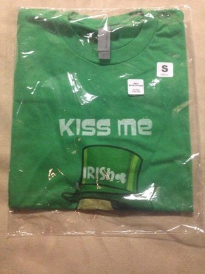 Archer Kiss Me I'm Archer T-shirt - Brand New - St Patrick's Day - Size Small