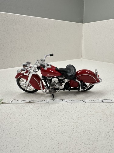 Maisto Indian Chief Vintage Motorcycle Model