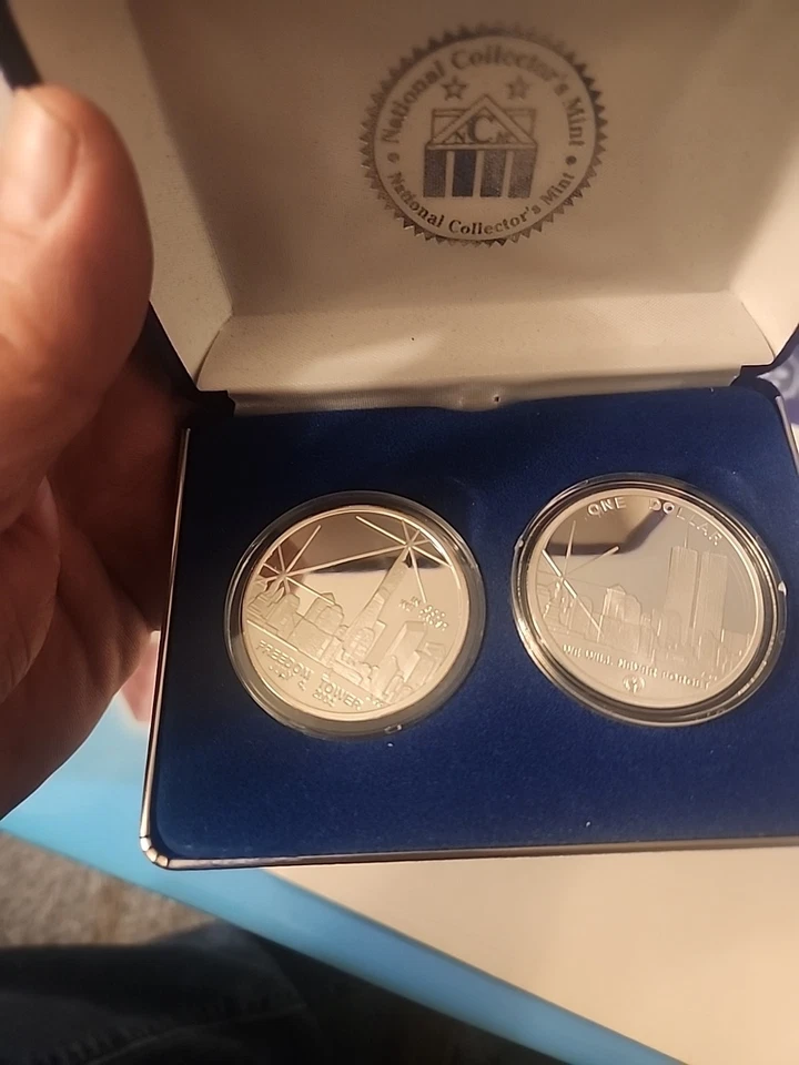 World Trade Center / Freedom Tower Silver Coin Set From National Collectors MInt - Image 2 of 4
