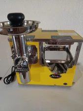 Norwalk 275  Juicer  YELLOW Excellent condition CLEAN