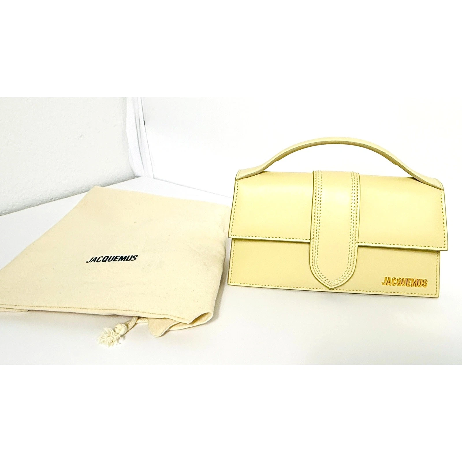 Borsa a mano JACQUEMUS in pelle manico superiore spalla giallo pallido nuova con etichette COA $1050 ??