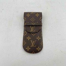 Louis Vuitton "EYEGLASS CASE" - Size OS 479-184